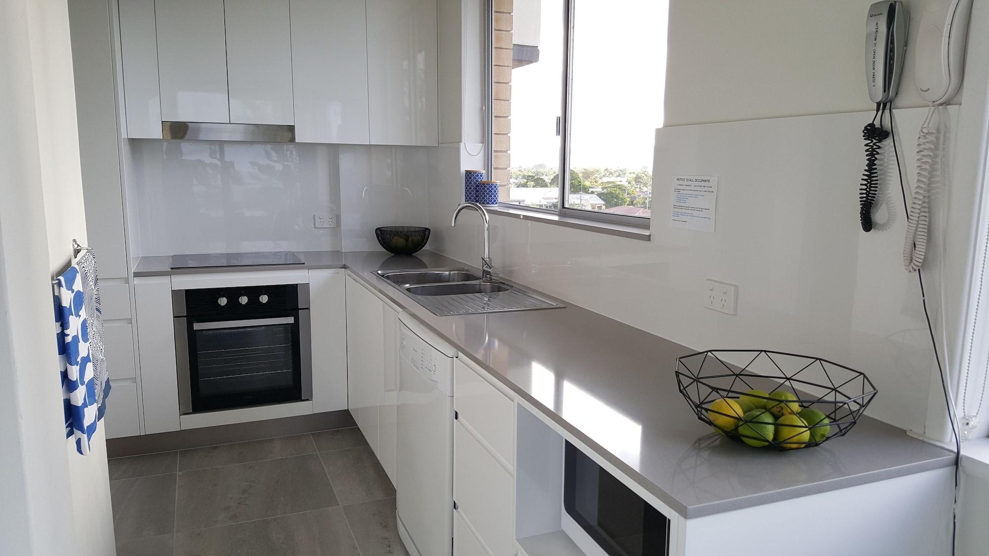 Wyuna Beachfront Holiday Apartments Gold Coast Exterior foto