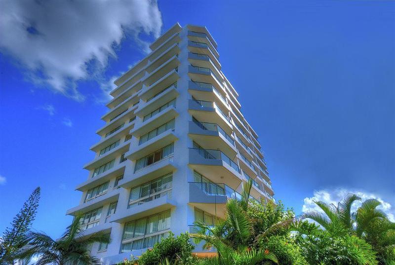 Wyuna Beachfront Holiday Apartments Gold Coast Exterior foto
